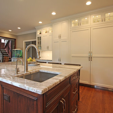 Timeless Transitional Kitchen - Grosse Pointe Shores