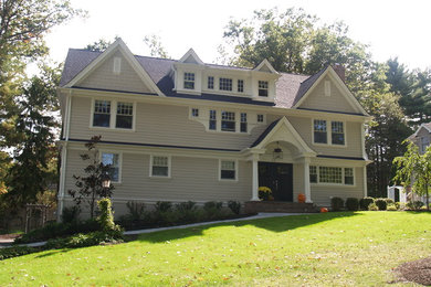 Exterior home idea in New York