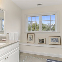 Visitors' Powder Room