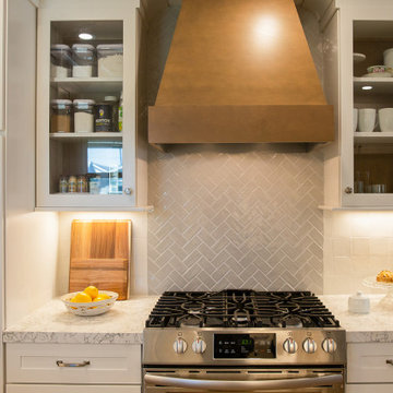 Updated Cottage Kitchen