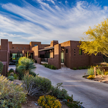 North Scottsdale Contemporary | Entry Drive and Landscape