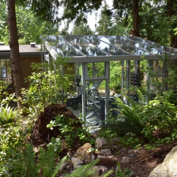 Estate Greenhouses and Garden Rooms