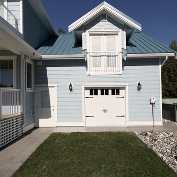 Lakefront Blue Sky Cabin