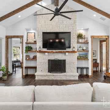 Custom Home in Canyon Lake, TX