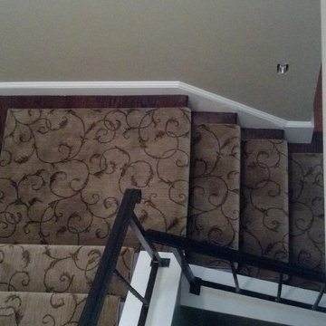 Bound stairway runner