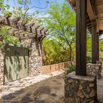 DC Ranch Estate with private courtyard
