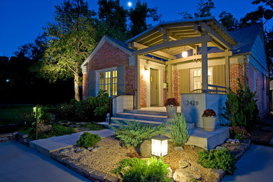 Example of a trendy entryway design in Other