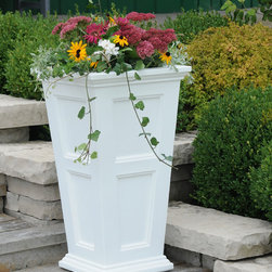 Outdoor Decor - Outdoor Decor