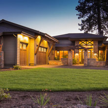 Bend - Deck And Backyard