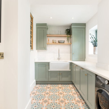 Decorative Style Lay-On Shaker Utility Room