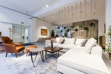 Modernes Wohnzimmer in Sonstige
