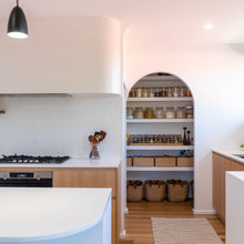 Beach house kitchen