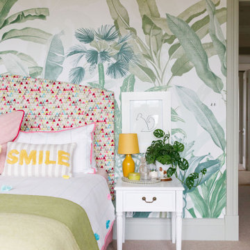 Young Girl's Bedroom Makeover