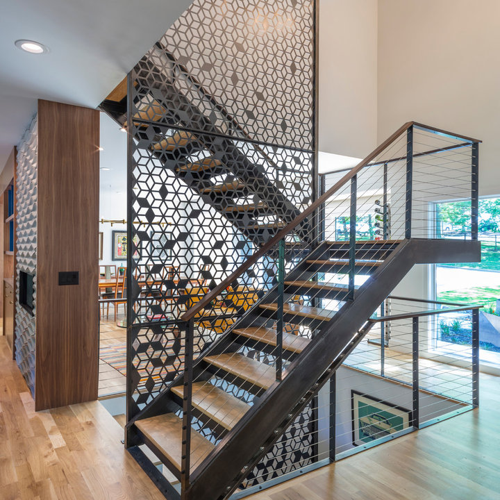 View of 75 Mid-Century Modern Staircase Ideas You'll Love - February, 2026 | Houzz