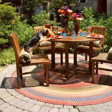 Ultra Durable Venetian Glass Indoor-Outdoor Braided Rug