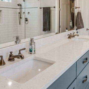 Master Bathroom with View of Closet