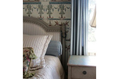 Inspiration for a timeless bedroom remodel in New York
