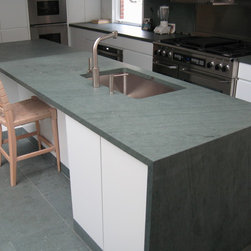 Kitchen Island Slate Countertop & Slate Flooring - Kitchen Countertops