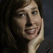 Carol Benoit's photo