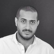 Amro Sami's photo