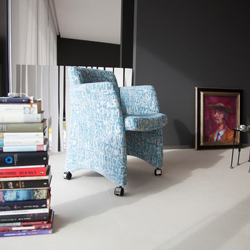 Tomy Modern Chair by Famaliving California