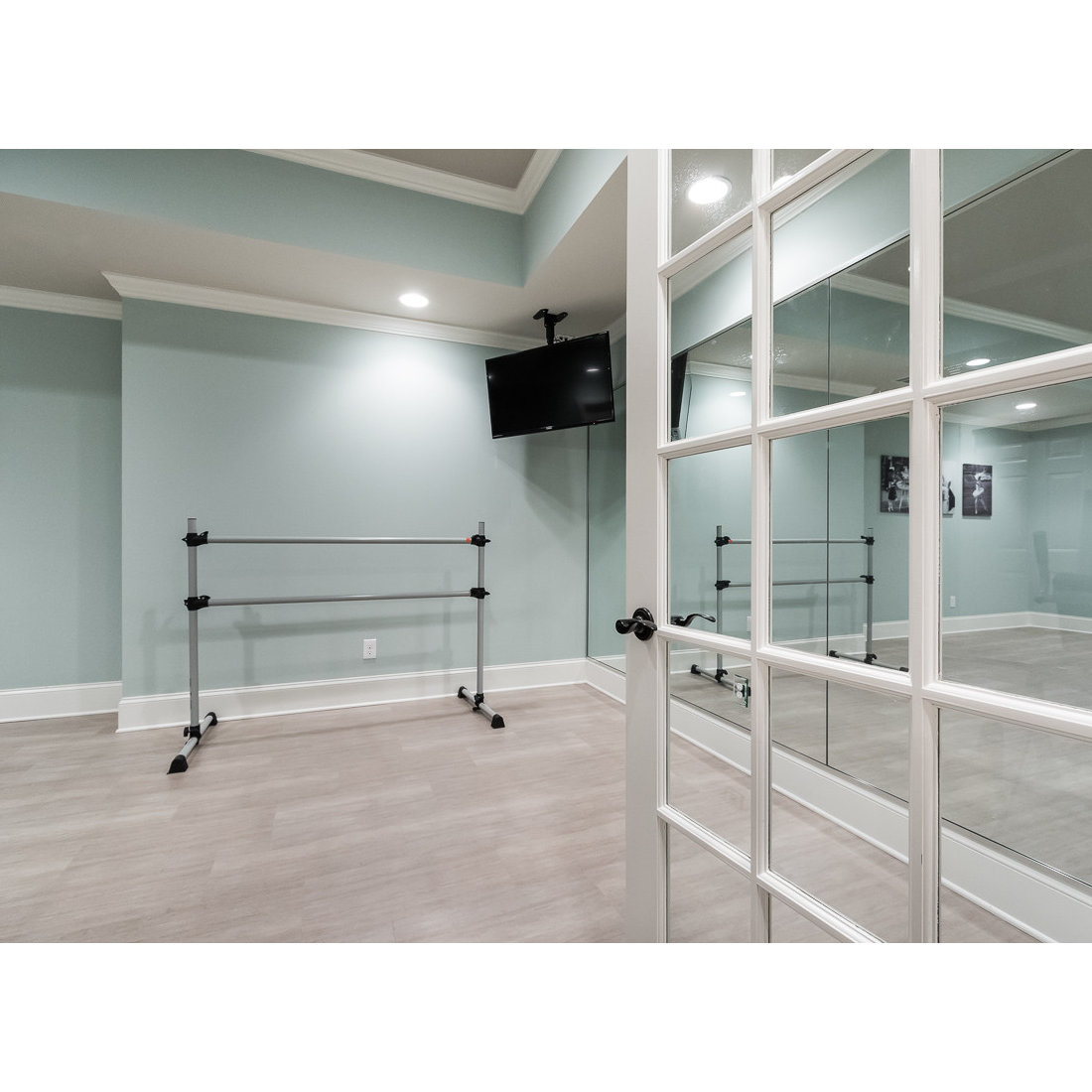 Chateau Elan basement