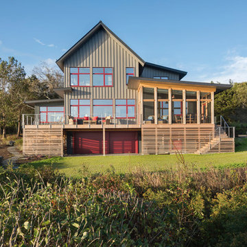 Contemporary Waterfront Home