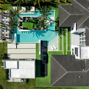 Lamborghini Pool