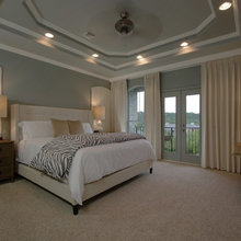 Bedrooms with beamed celings