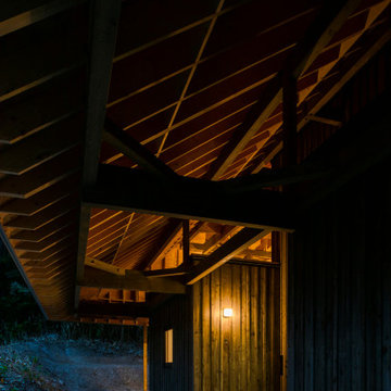 CSRN 大きな屋根の家
