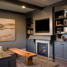 Entertainment center