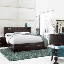 Modern High Ceiling Bedrooms