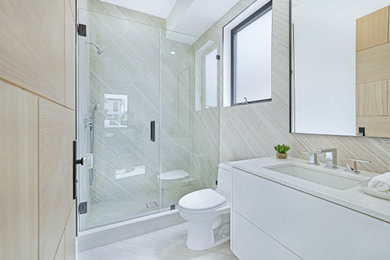 Inspiration for a bathroom remodel in Los Angeles