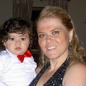 Aycan Yesils foto