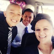 Mona Thomas's photo