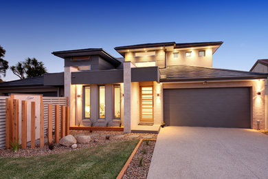 Photo of a contemporary exterior in Melbourne.