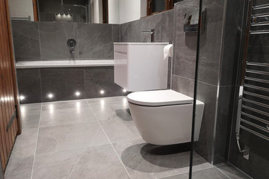 This is an example of a contemporary bathroom in Hertfordshire.
