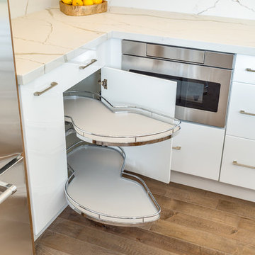A Modern White and Walnut Kitchen