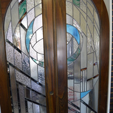 Alder abstract arched doors 8'