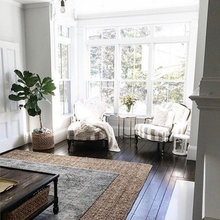 Van Meter breakfast nook