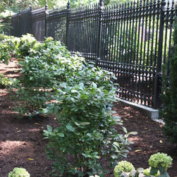 Heritage Cast Iron USA Stirling Full Height Fencing - Home Fencing And Gates
