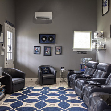 Detached Garage with Man Cave in Vintage Oaks of New Braunfels, TX