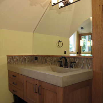 Contemporary Sustainable Master Bath