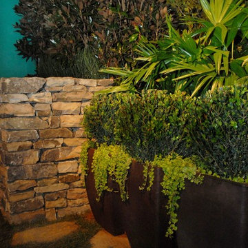 modern courtyard 1