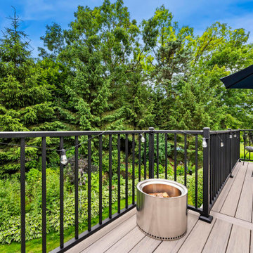 Azek Reserve Collection Driftwood Decking & Westbury Tuscany Rail