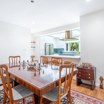 Dining Room with Kitchen Island Seating and Open Floor Plan – Kerrisdale Vancouv