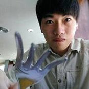 何騎光's photo