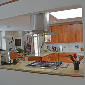 Welcoming Eclectic Kitchen Design - East Lansing