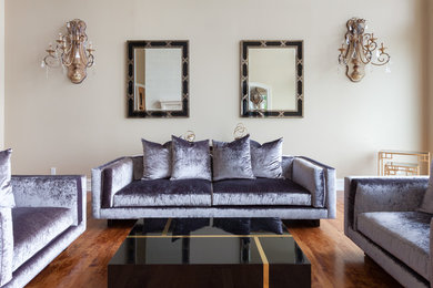 Inspiration for a timeless home design remodel in Detroit