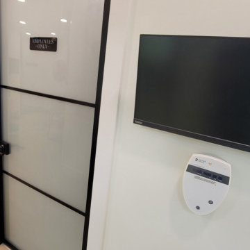 Door & Glazing System (Screens, Sliding & Hinged)